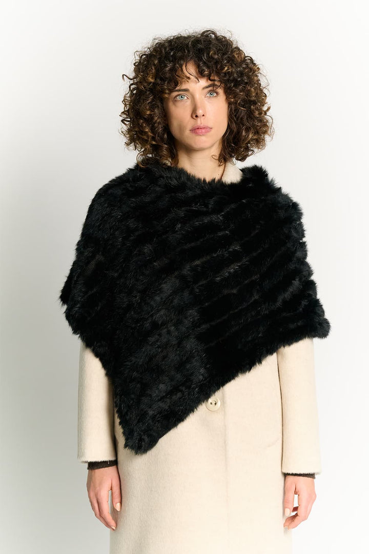 Johanne™ | Sort cape i kaninpels