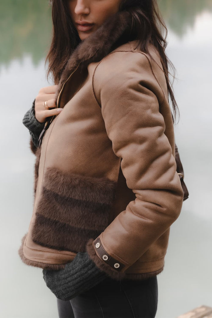 Anastasia™ | Kamel