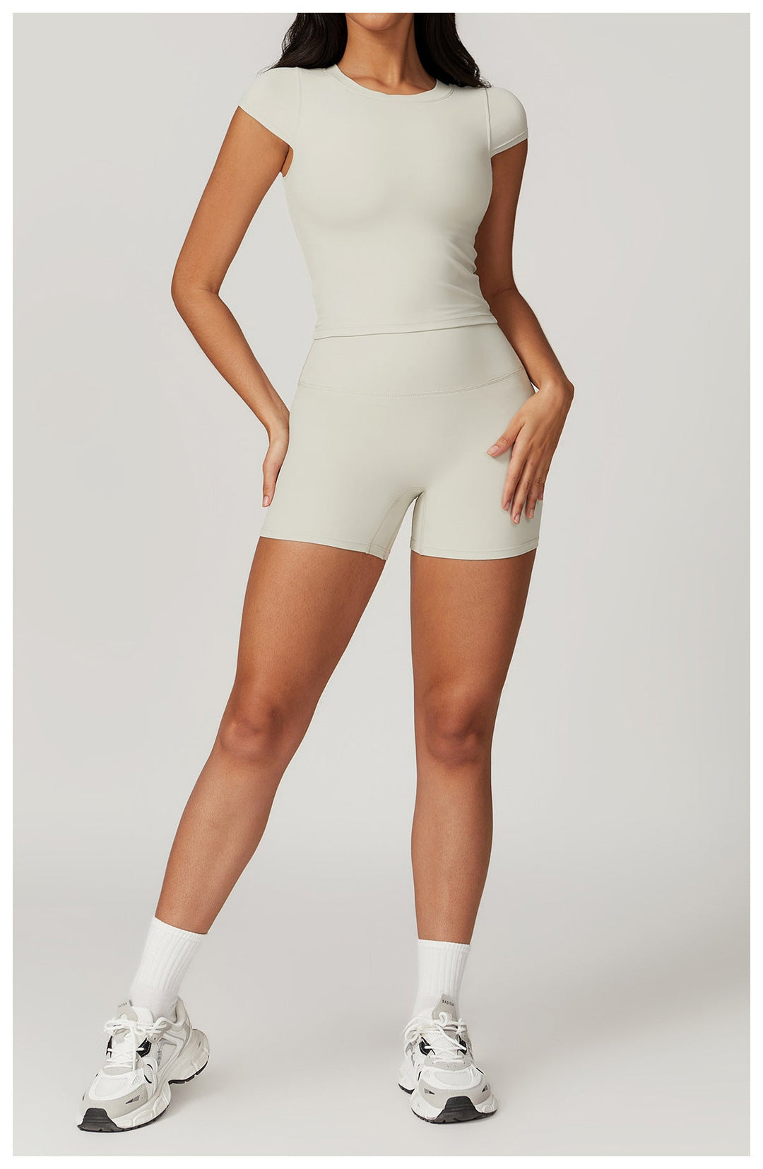 Mathilde™ | Energy T-shirt og shorts sæt II